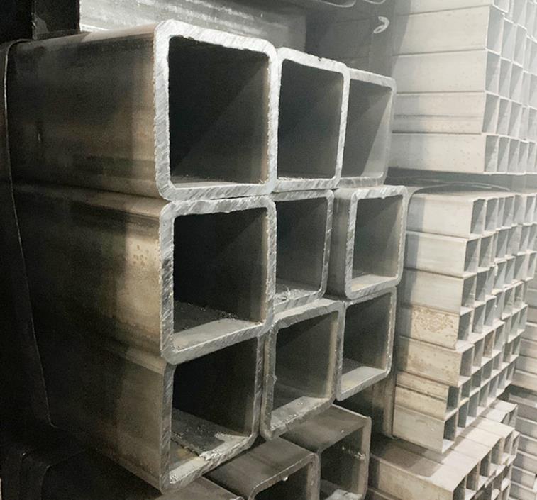 大口径厚壁碳钢方管